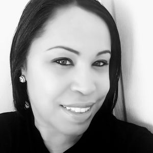 Meet your Posher, Mika